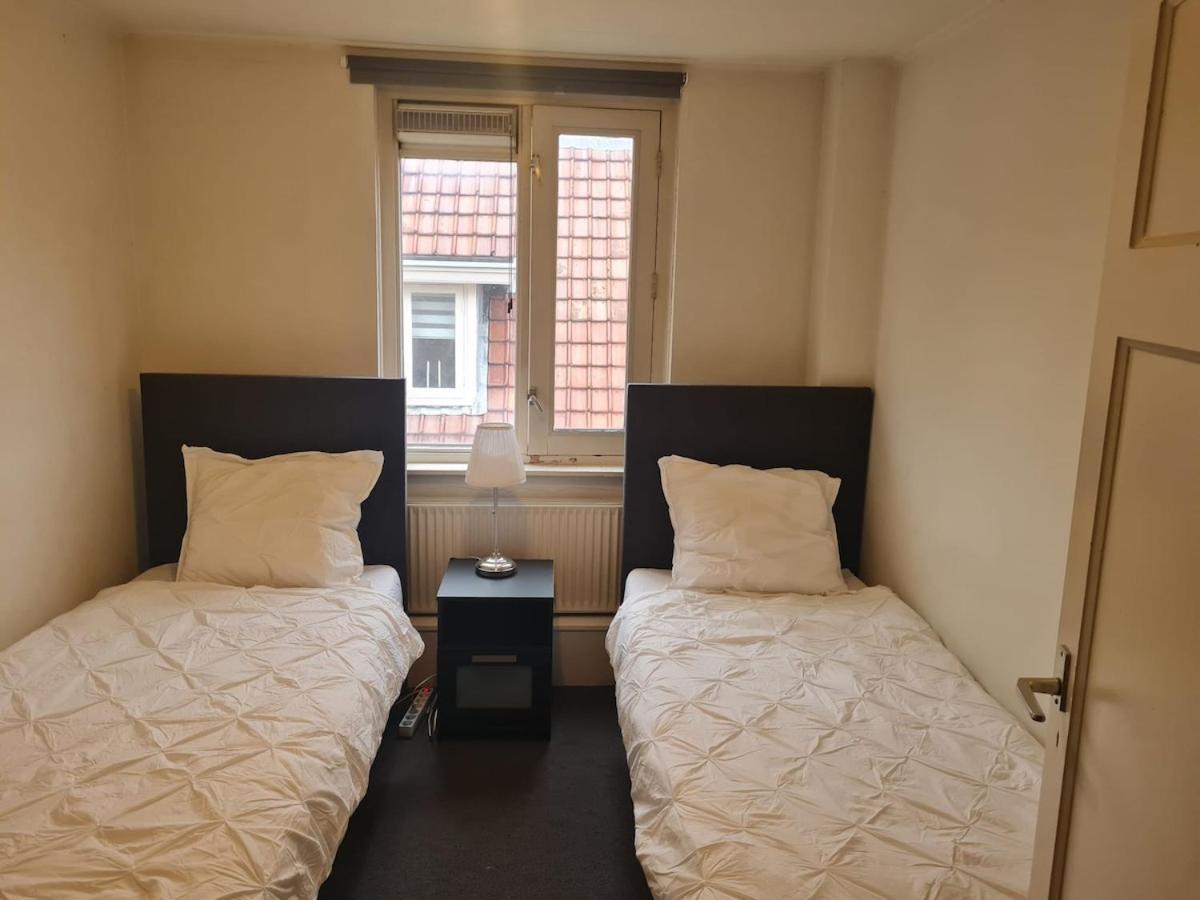 Three Bedroom Lovely Apartment Oosterbeek Bagian luar foto
