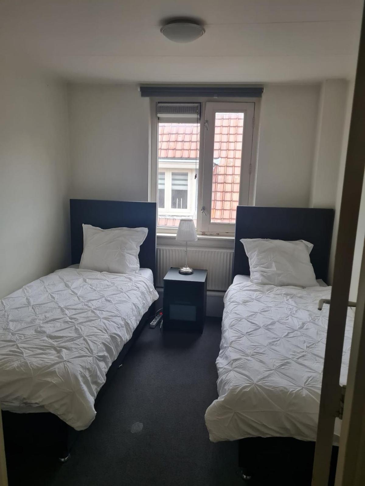 Three Bedroom Lovely Apartment Oosterbeek Bagian luar foto
